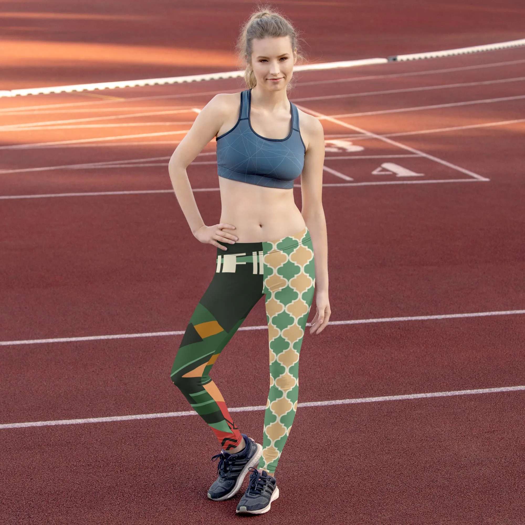 Cafe Deluxe Leggings