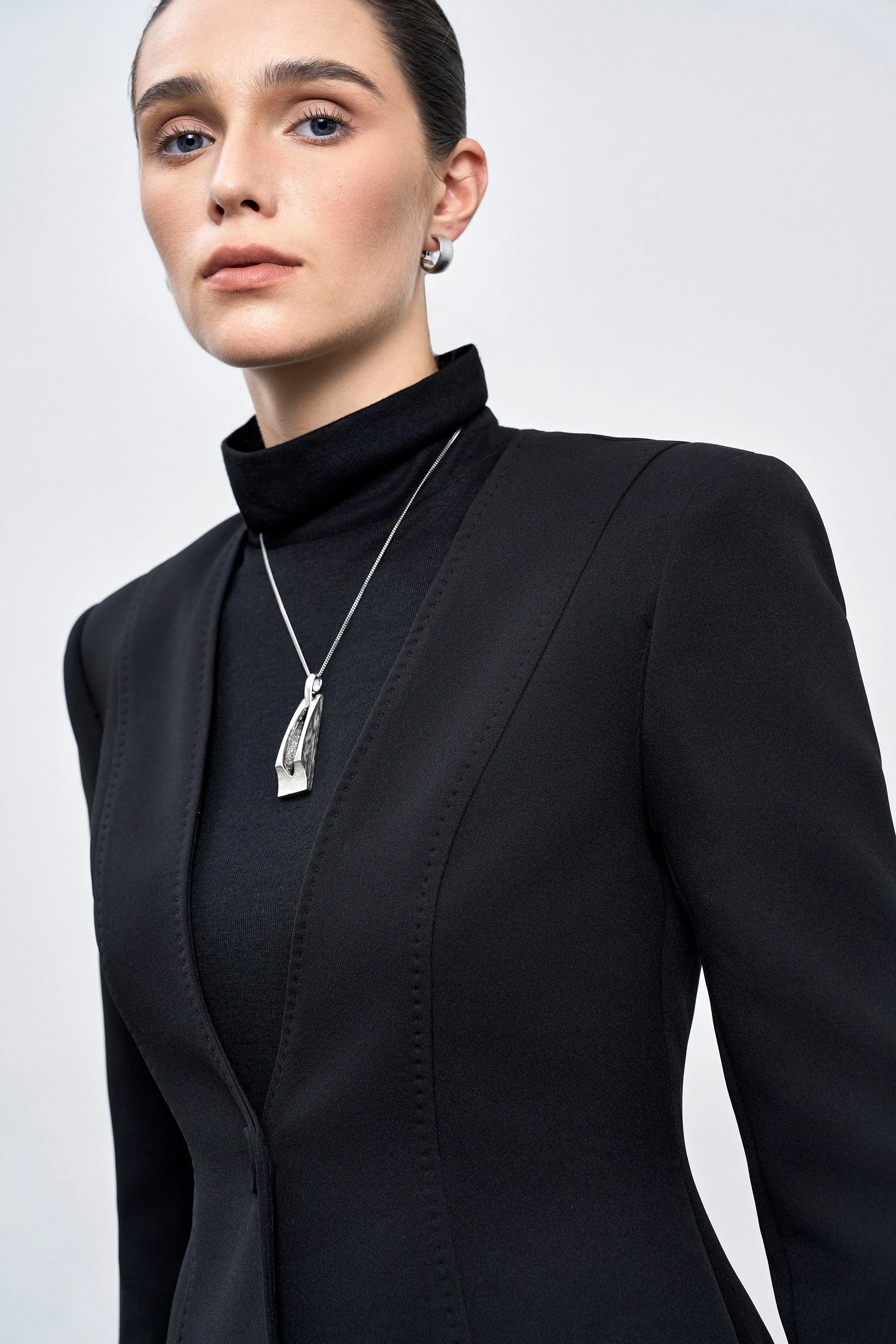 Celeste vest