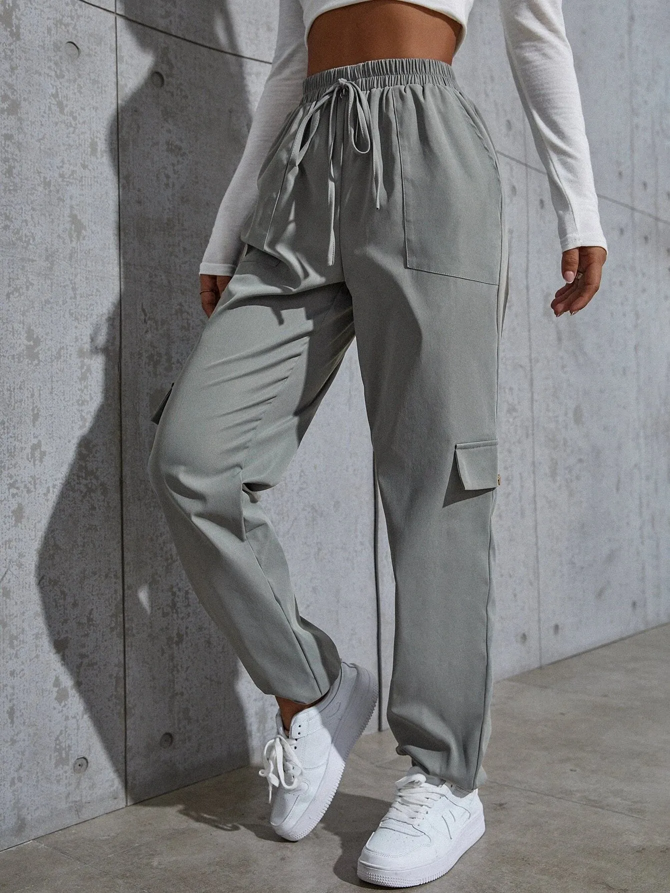 Knot Flap Pocket Cargo Pant
