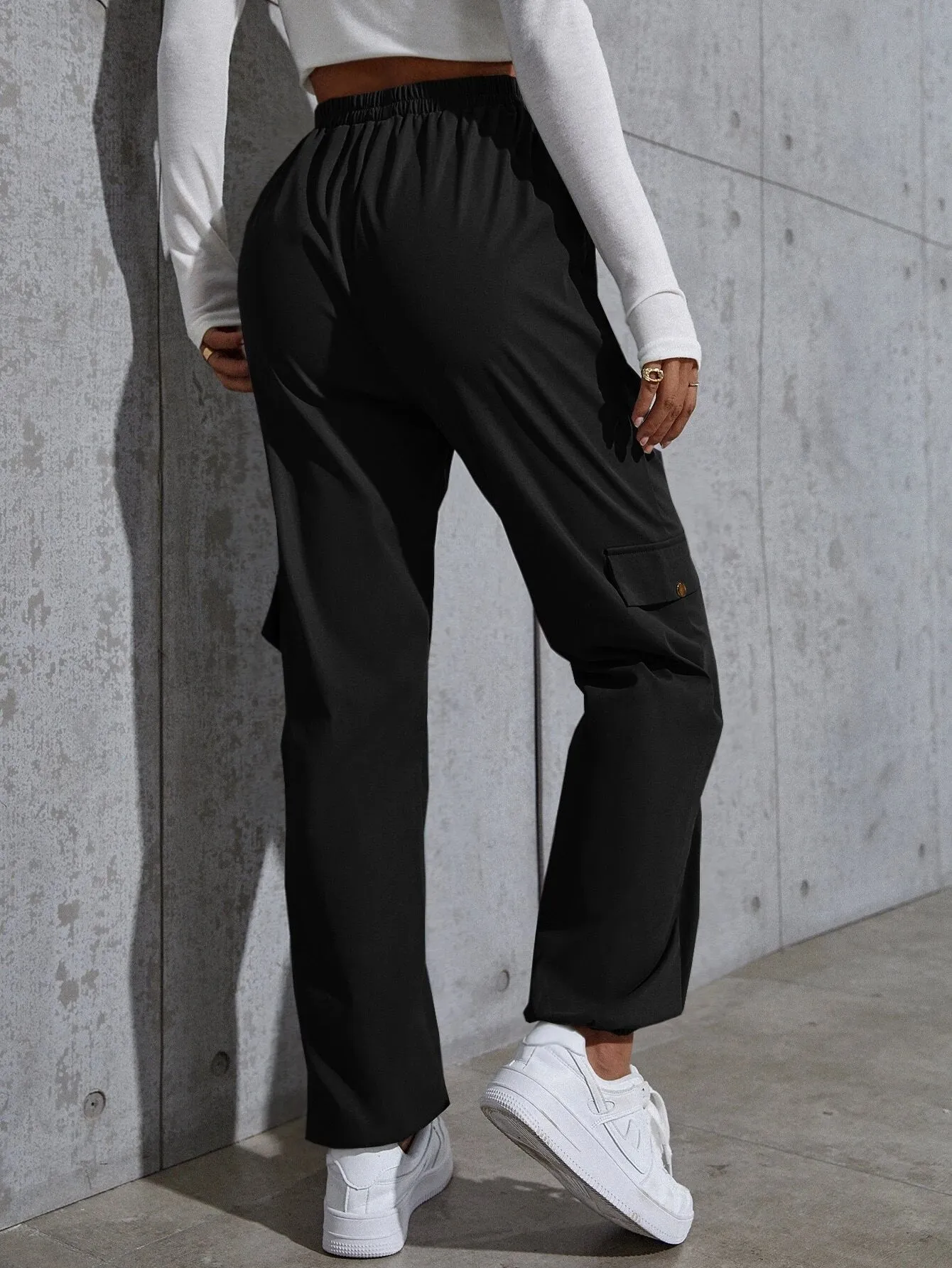Knot Flap Pocket Cargo Pant