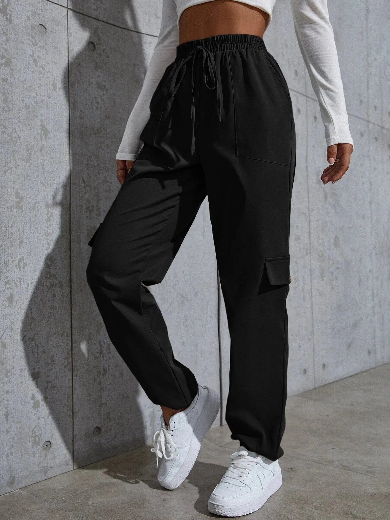 Knot Flap Pocket Cargo Pant