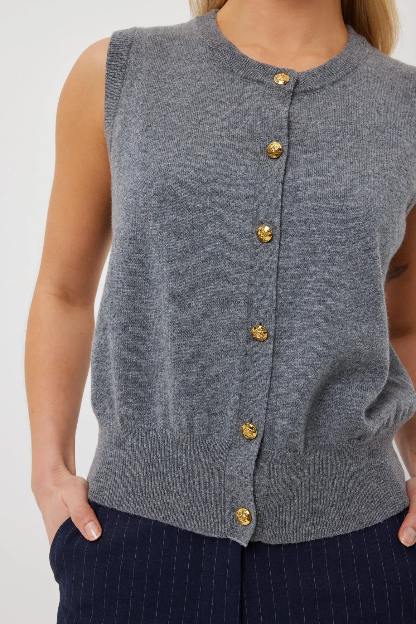 Tuesday | Ridge Vest