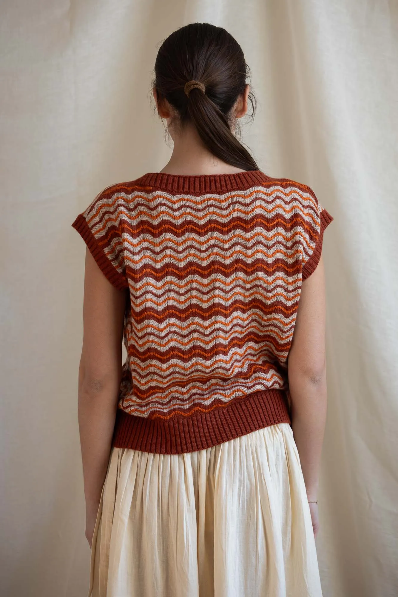 Vest - Wave Stripe Knitted