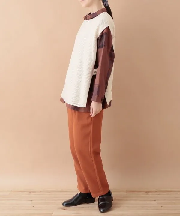 Vest with knitted design between rice paddies 24W425
