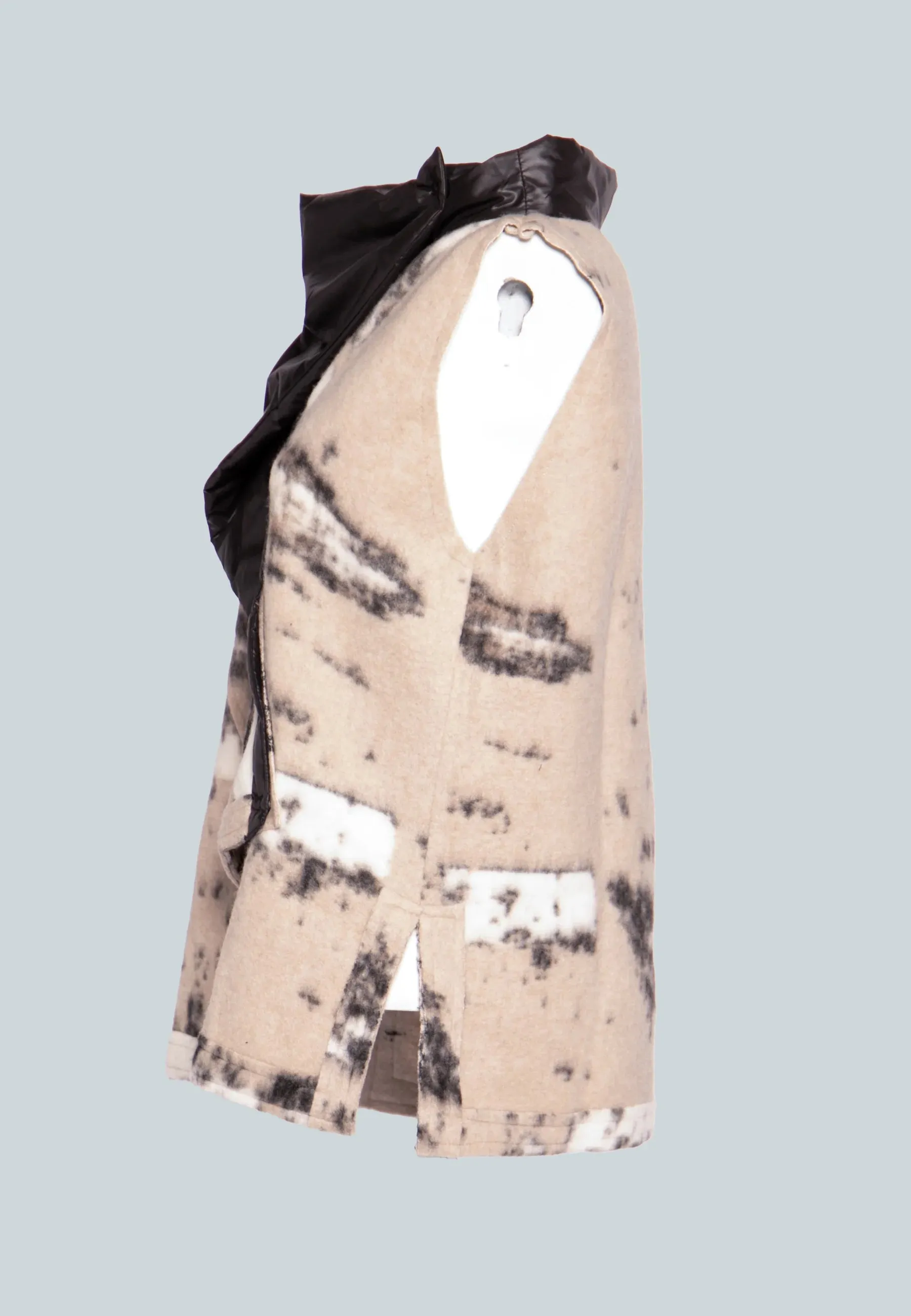 VOLT Wool & coat fabric blended, patterned knitted vest